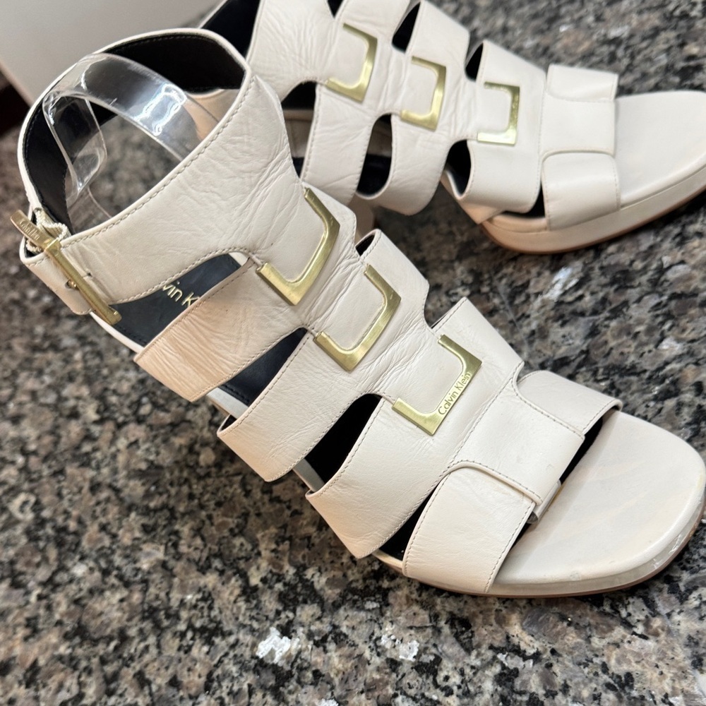 Calvin Klein White chunky Heels with Gold Accents EUC 11 - Picture 4 of 16